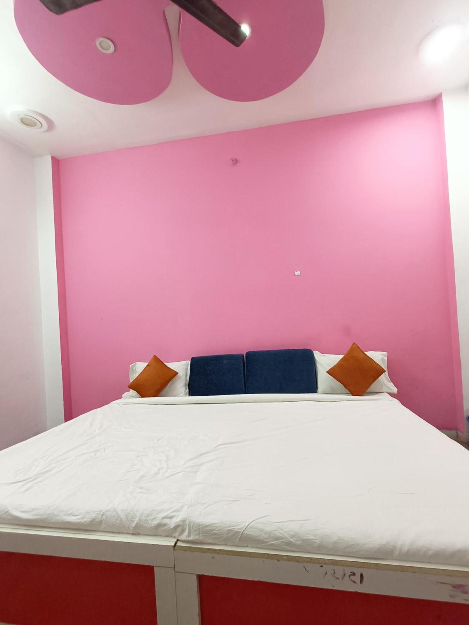 Hotel Rose Valley อินดอร์ ภายนอก รูปภาพ